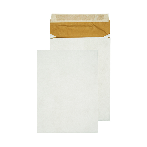 Q-Connect+Padded+Gusset+Envelopes+C4+324x229x50mm+Peel+and+Seal+White+%28Pack+of+100%29+KF3531